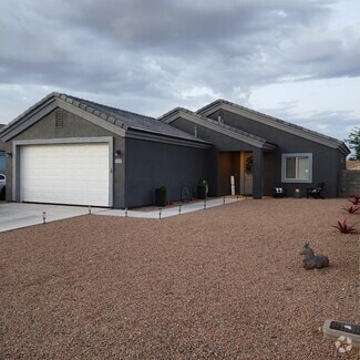 Building Photo - 3356 El Tovar Ave