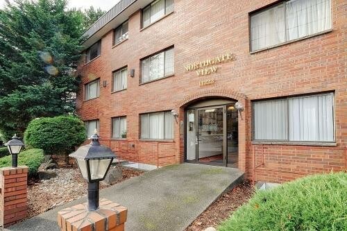 Foto del edificio - 1 bedroom in Seattle WA 98125