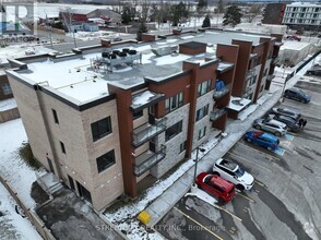 Building Photo - 263-263 Butler St