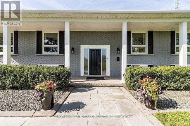 Building Photo - 5468 Appleby Line