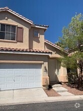 Building Photo - 10404 Sloping Hill Ave