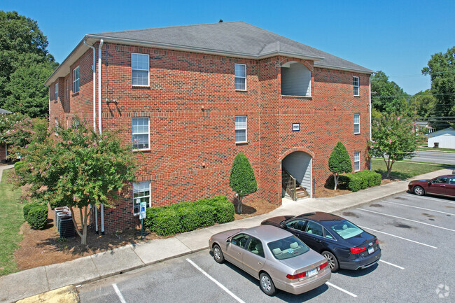 Building Photo - Reynolds Place Apartments