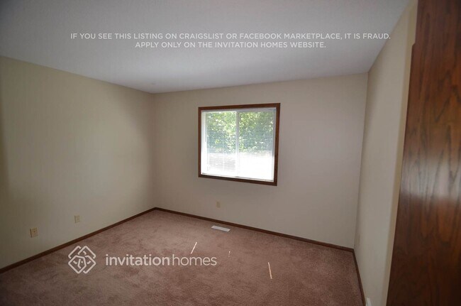 Foto del edificio - 2601 E 121st St