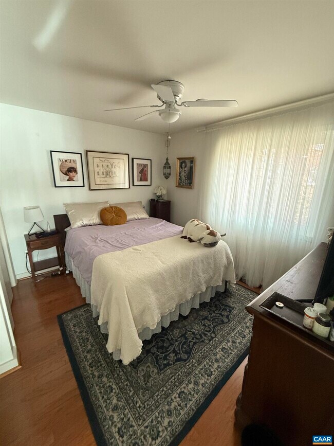 Foto del edificio - 1311 Wertland St