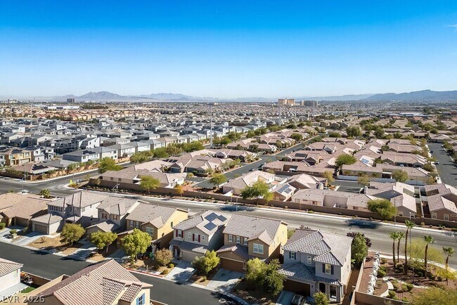 Foto del edificio - 10360 Sipple St