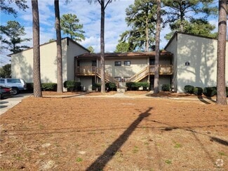 Building Photo - 941 Applewood Ln