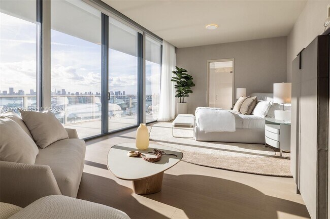 Foto del edificio - 500 Alton Rd