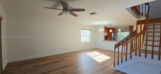 Foto del edificio - 10548 NW 6th St