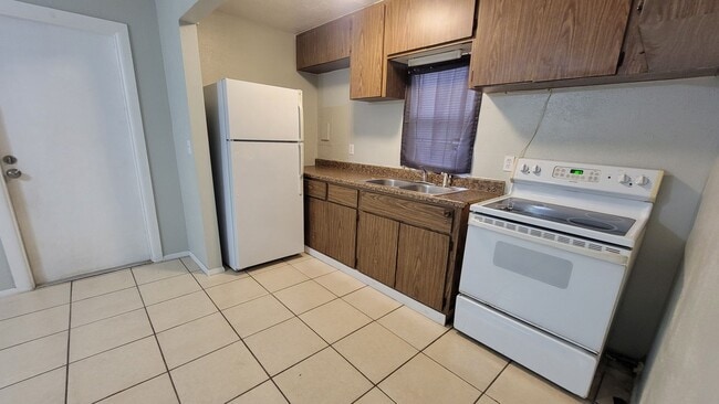 Building Photo - 3731 Papai Dr