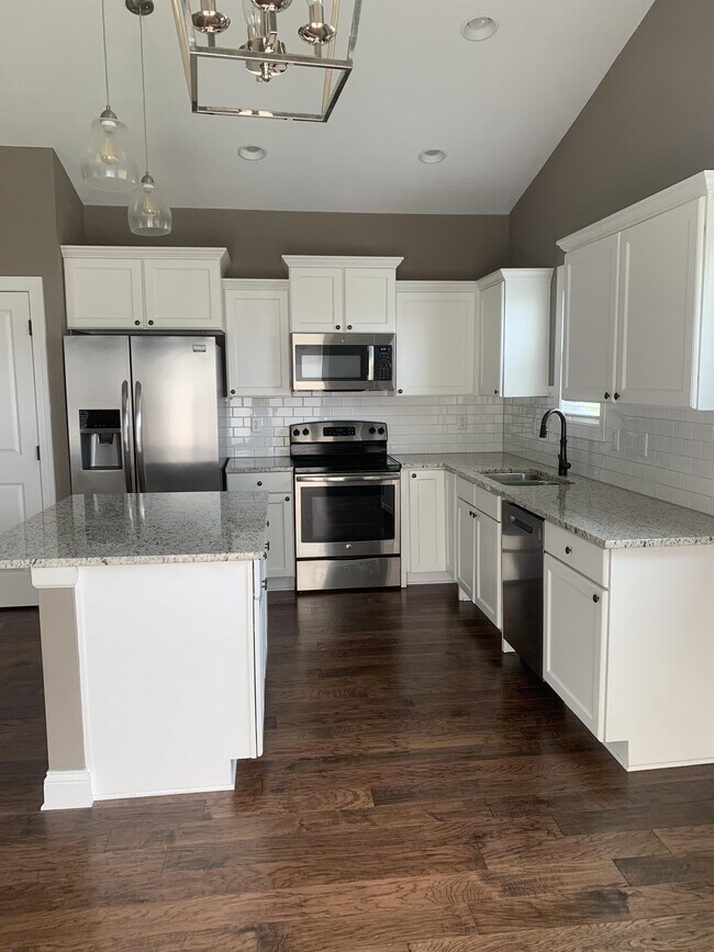 Foto del edificio - 16008 Springbrook Trl