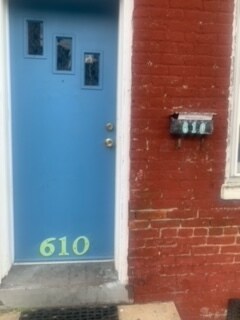 Primary Photo - 610 Walnut St