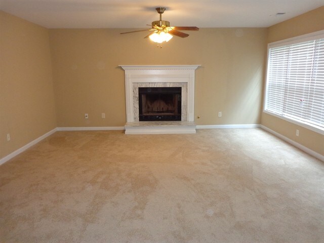 Foto del edificio - 2528 Howell Farms Way NW