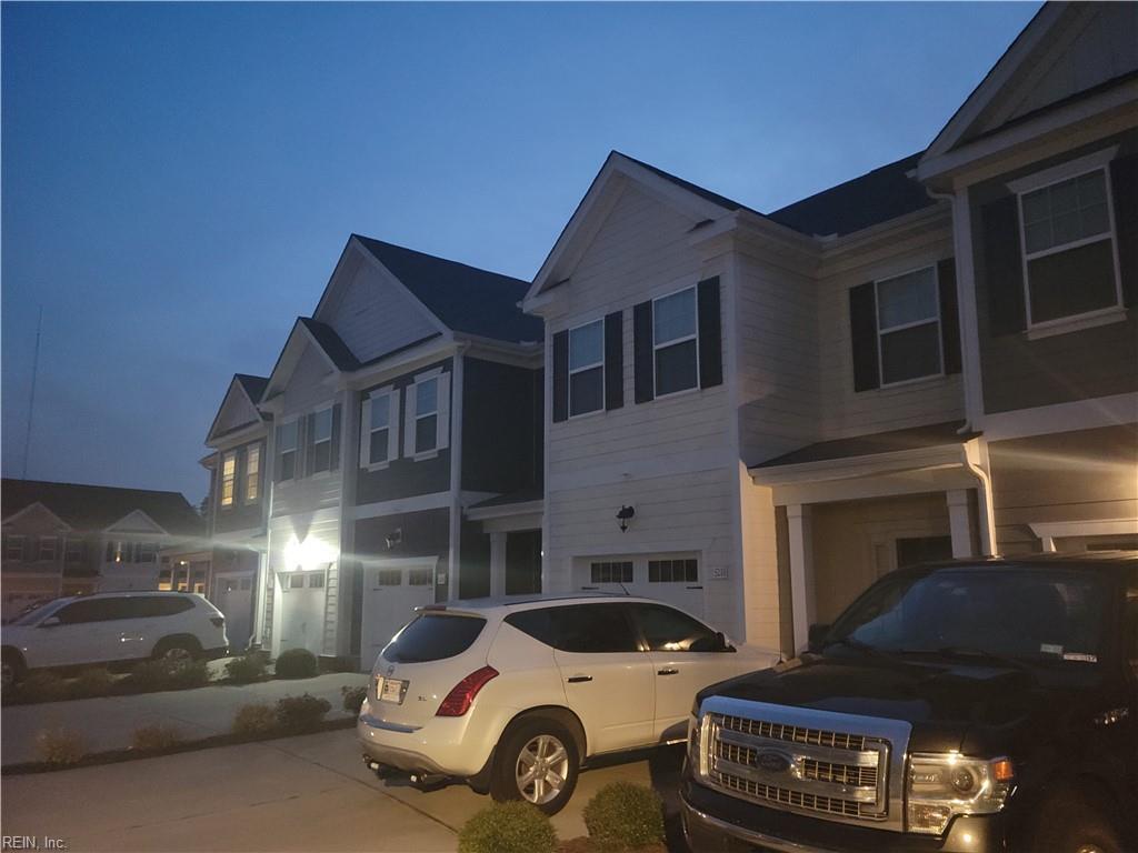 Front View - 5208 Lombard St