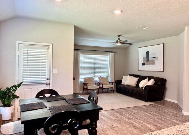 Building Photo - 31645 Nimbus Dr