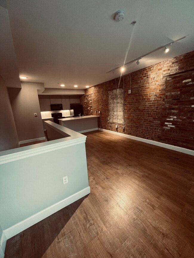 Building Photo - The Harris