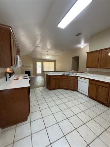 Foto del edificio - 8509 Hawks Nest Dr