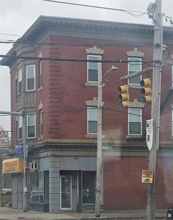 Primary Photo - 400 Broadway