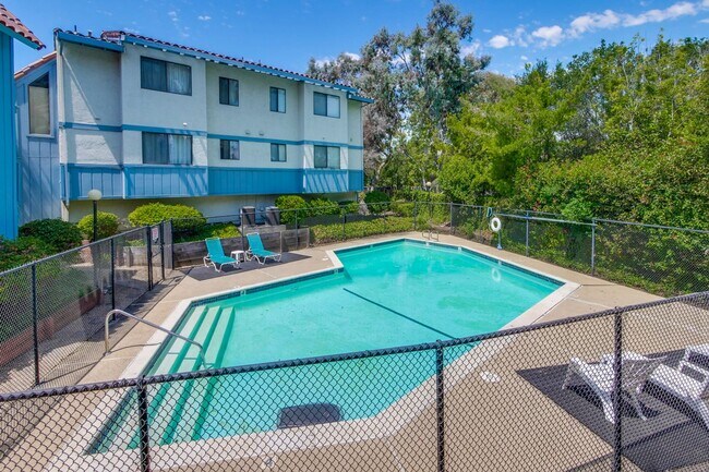 Foto del edificio - Condo Near Cupertino High | Updated Kitche...