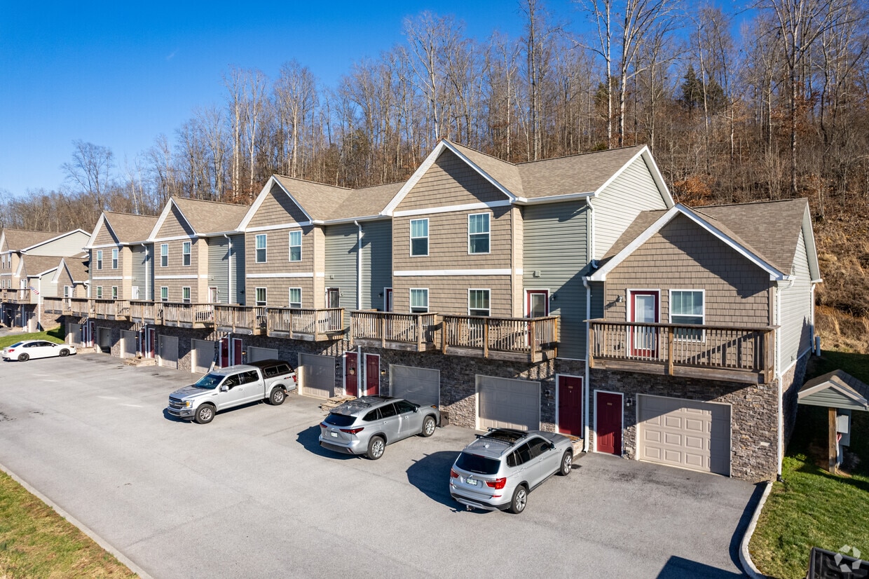 Building Photo - Breckenridge Village