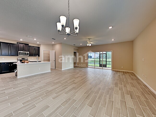 Building Photo - 450 Stone Arbor Ln