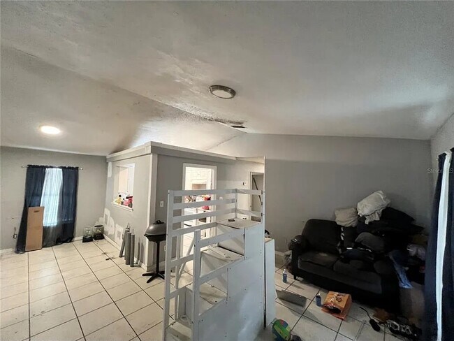 Foto del edificio - 301 N Westmoreland Dr