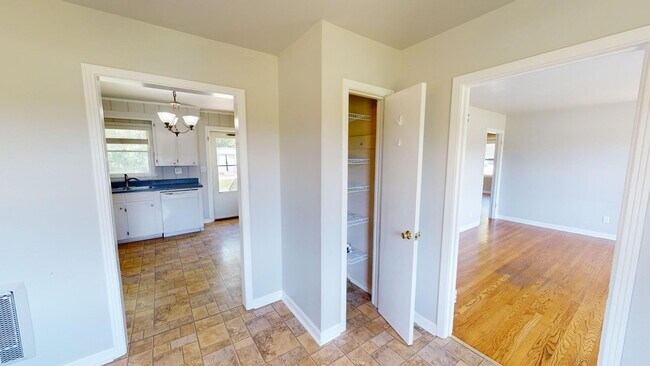 Foto del edificio - Charming farmhouse in Franklin, TN!