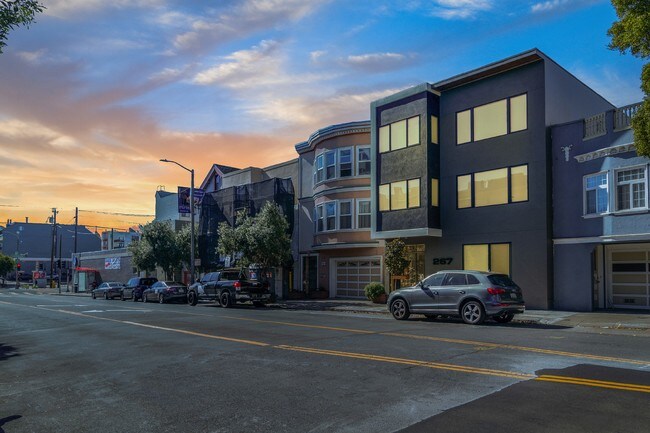 25th Ave entre. Lake & California - 267 25th Ave