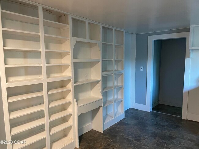 Foto del edificio - 1832 Ohio Ave