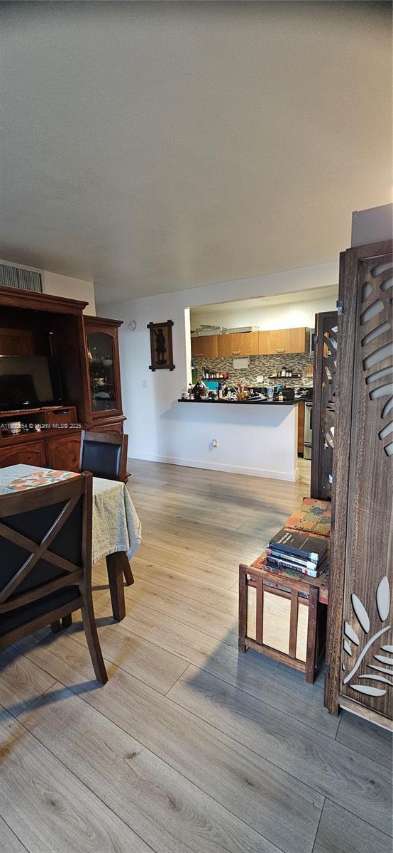 Foto del edificio - 4360 NW 79th Ave