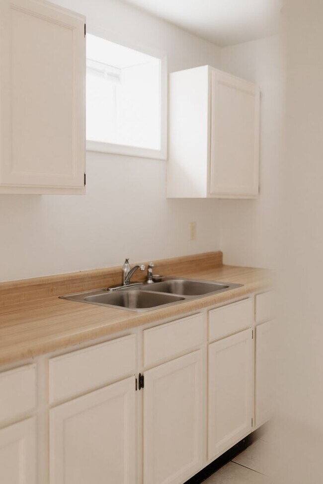 Foto del edificio - 533 Maple Square