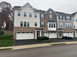 Building Photo - 209 Olivia Way