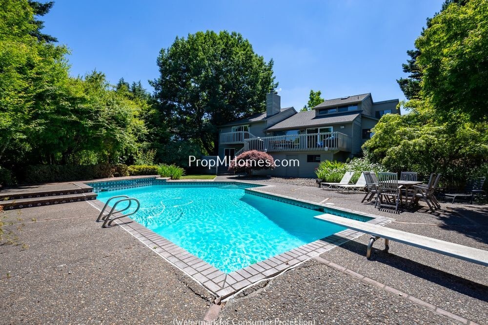 Foto principal - 11825 SW Wildwood St