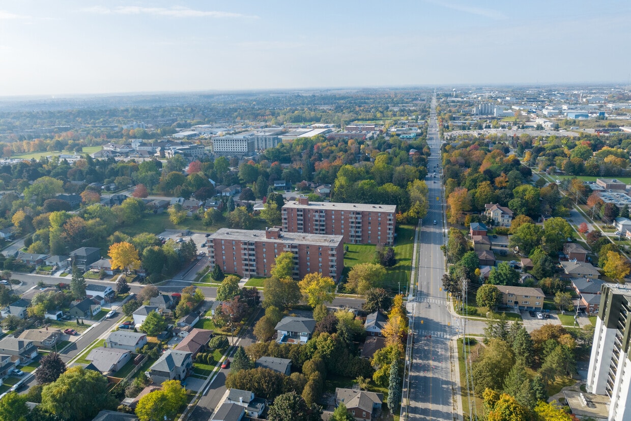 Aerial Photo - Regency Court II