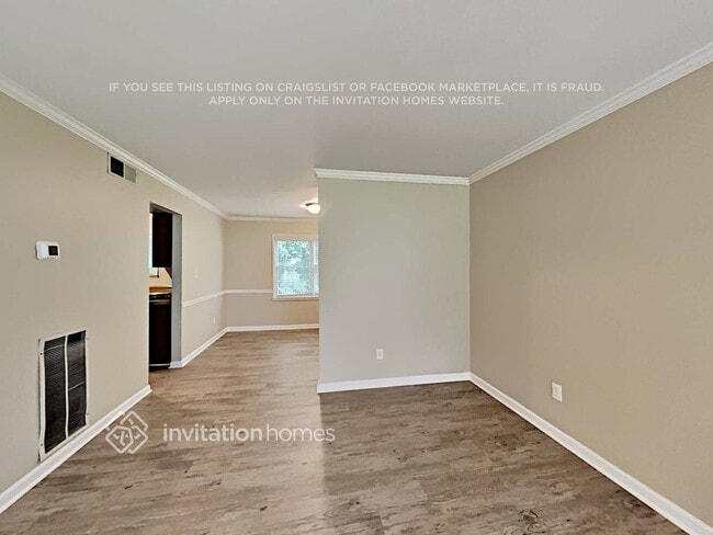 Foto del edificio - 10430 Meadow Crest Ln