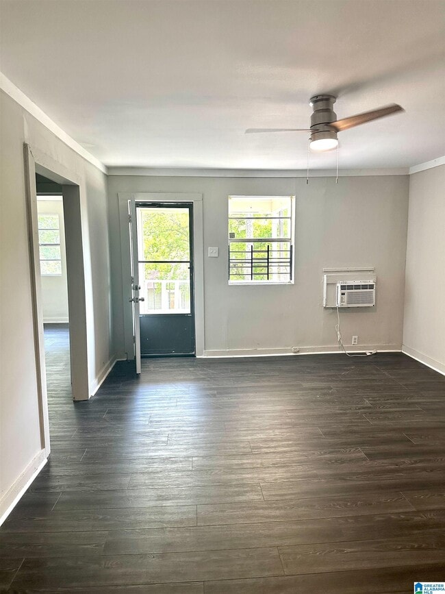 Building Photo - 328 54th St