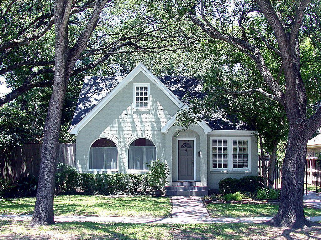 Primary Photo - 6714 Belmont St