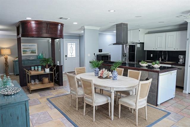 Foto del edificio - 5236 Hawse Dr