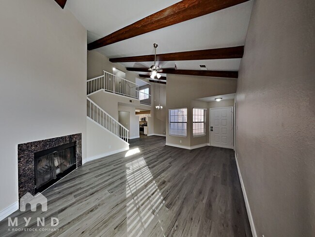Foto del edificio - 6824 W Sheffield Dr