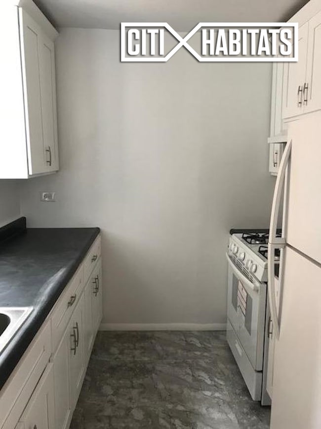 Building Photo - 2939 Avenue Y