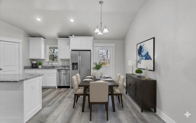 Foto del edificio - Gorgeous 3 Bedroom 2 Bath Home