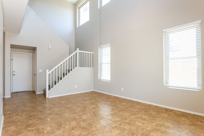 Building Photo - 16806 S Magenta Rd