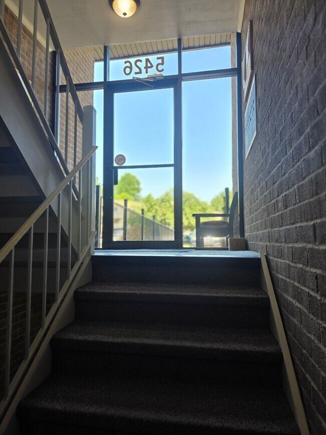 Foto del edificio - CONDO IN PIKE CREEK