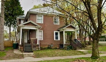 Building Photo - 83-85 Parsells Ave