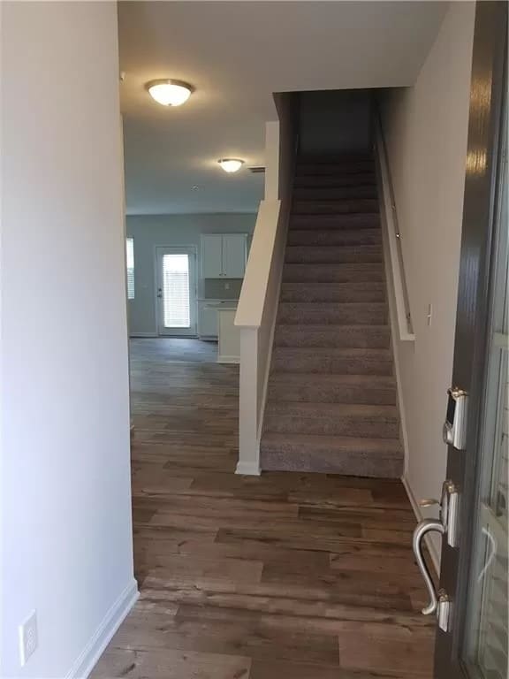 Building Photo - 102 Mansie Park Dr