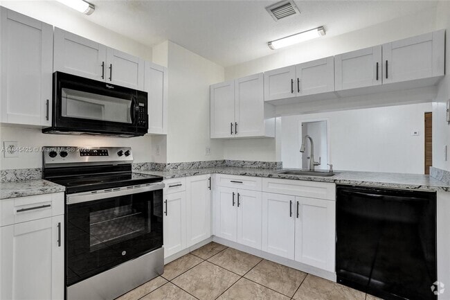 Building Photo - 3515 NW 94th Ave