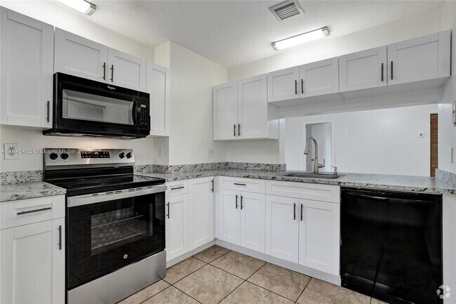 Building Photo - 3515 NW 94th Ave