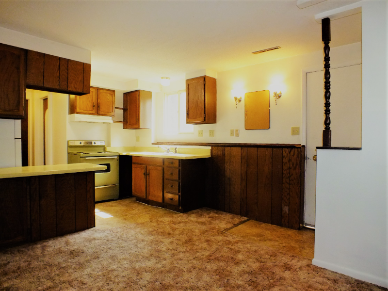 Primary Photo - 716 S 16th Ave