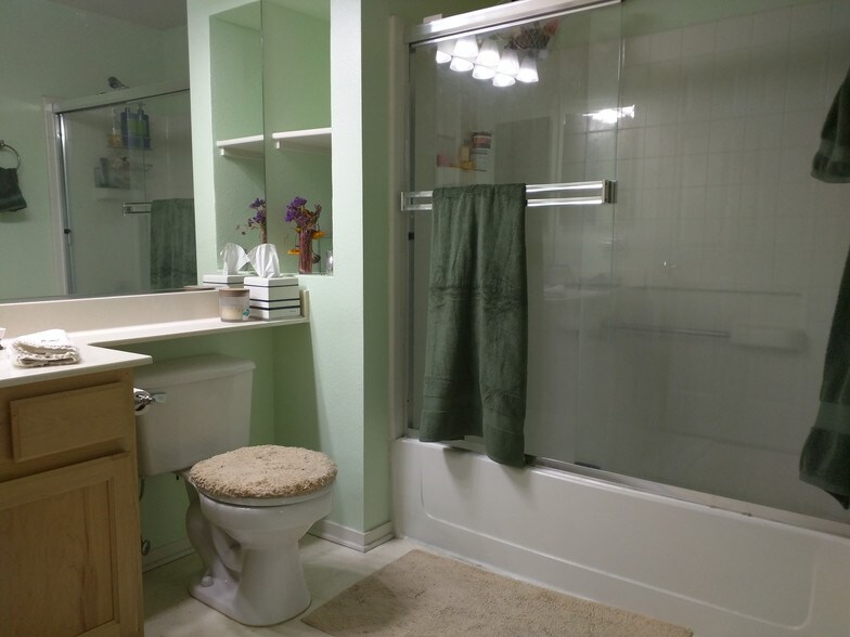 Bathroom Fixtures Oakland 280 caldecott ln oakland, ca 94618 rentals - oakland, ca Bathroom Fixtures Oakland 280 caldecott ln oakland, ca 94618 rentals - oakland, ca