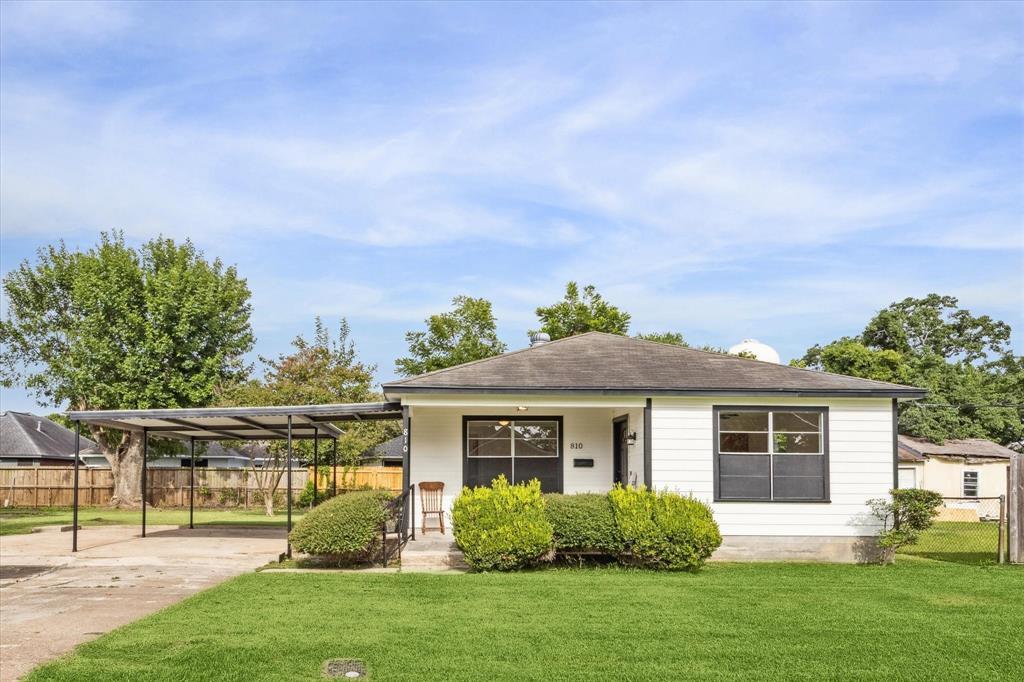 Foto principal - 810 Dutch St