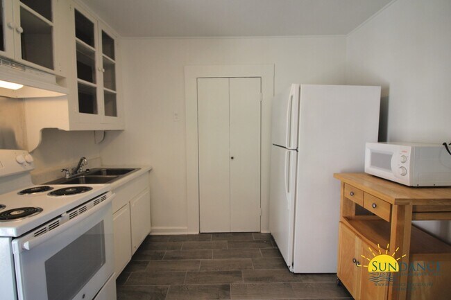 Foto del edificio - Nice 2 Bedroom Cottage in Mary Esther!